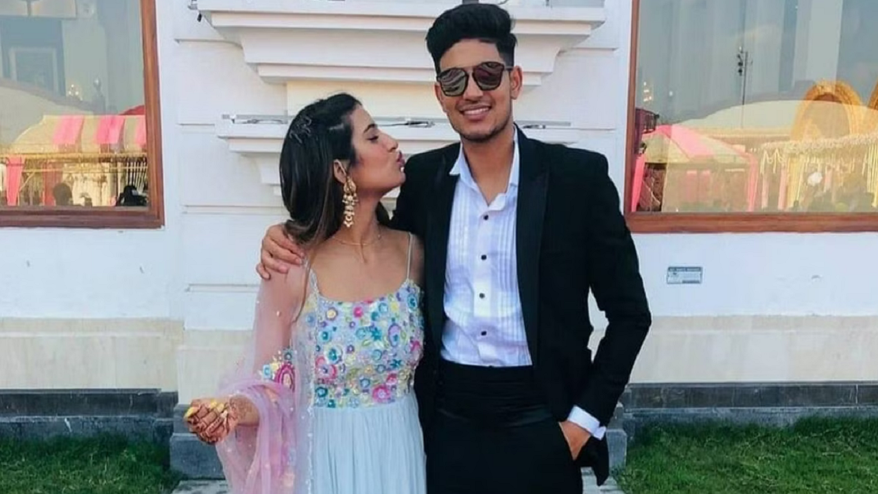 Shubman Gill, Sister Shahneel Abused On Social Media