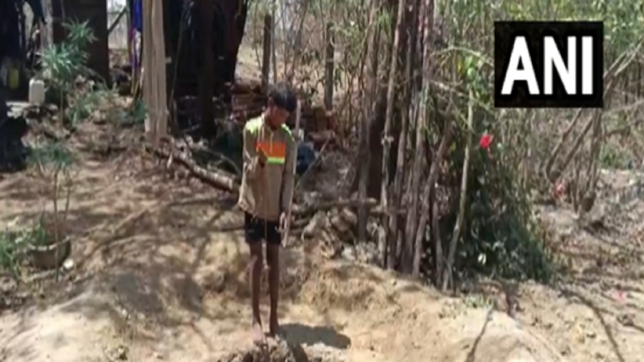 14-Year-Old Palghar Boy Digs Well To Save Mother's Trips To River To Fetch Water