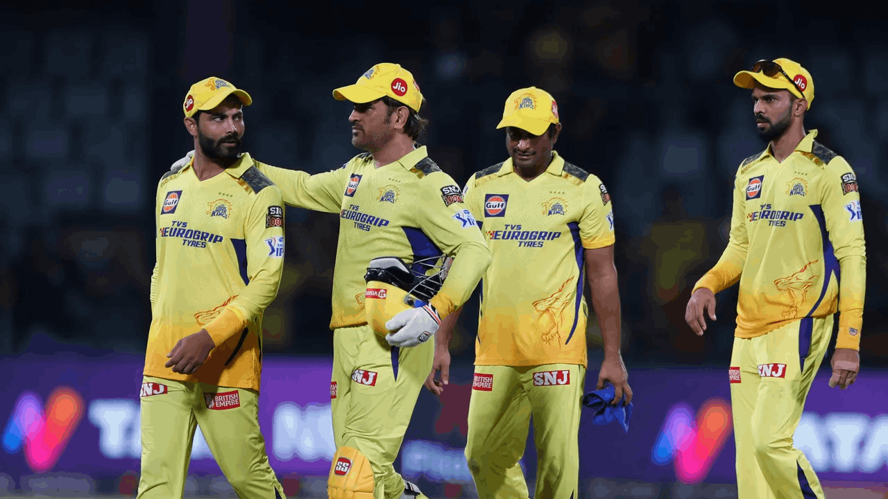 Comment Only If You Have Guts To Step On The Field: CSK Pacer Slams ...