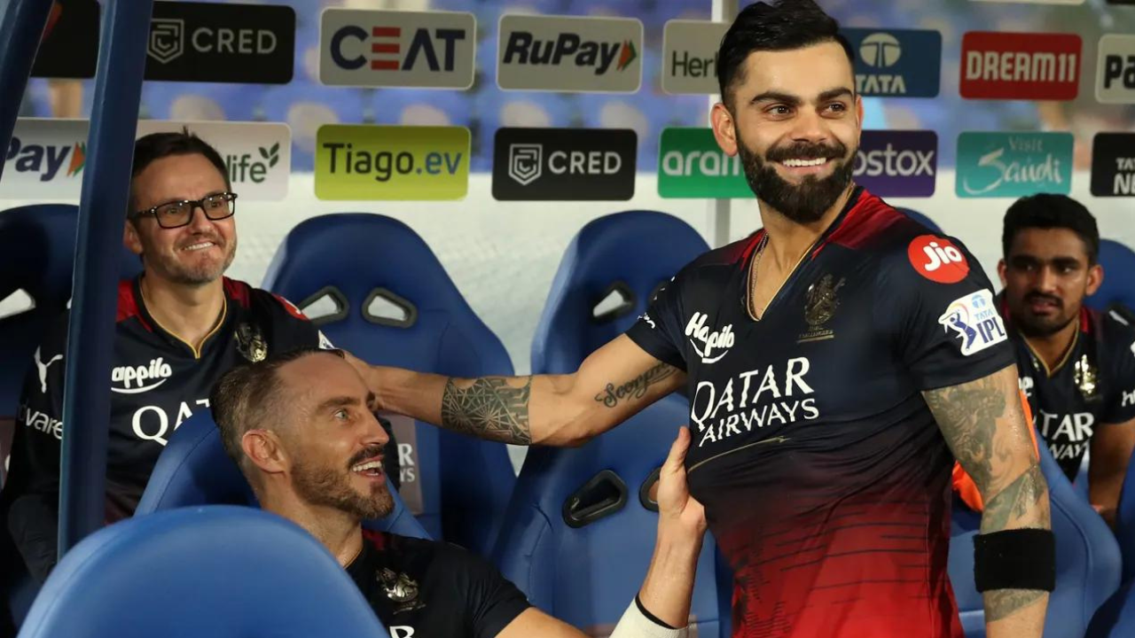 IPL 2023: Gujarat Titans breaks RCB hearts as Mumbai reaches playoffs -  News