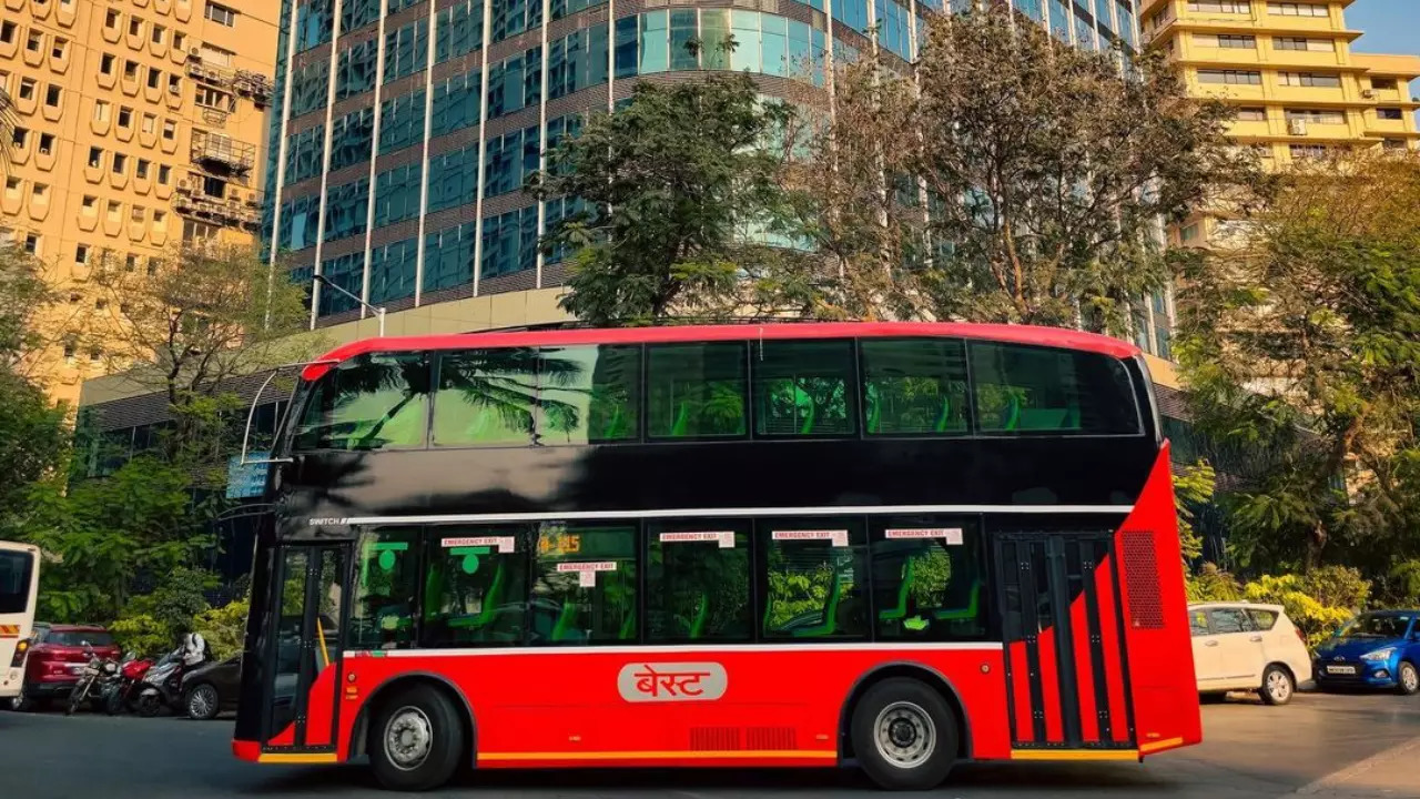 AC Double-Decker in Mumbai. | Photo: Switch Mobility