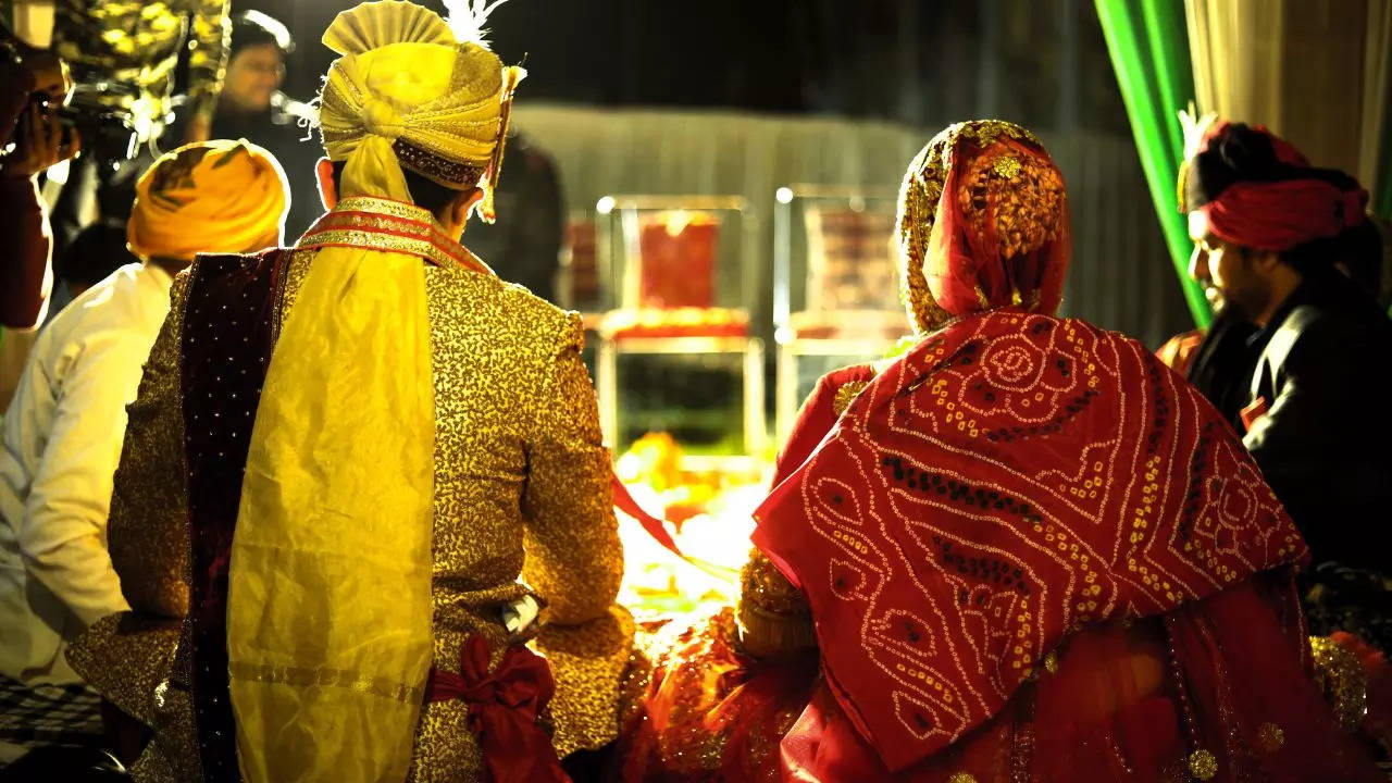 A groom waited for his runaway bride for 13 days in Pali, Rajasthan, until she was found | Canva Pro