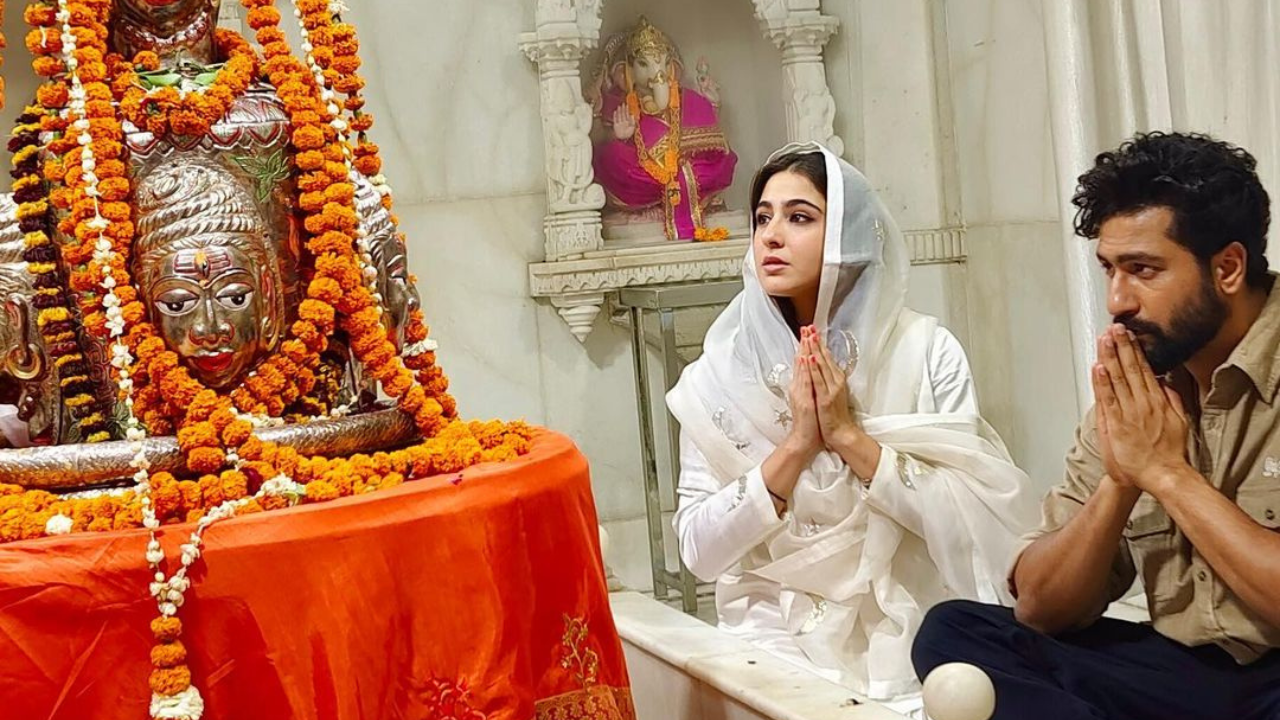 Sara, Vicky Offer Prayers To Bhole Shankar In Lucknow