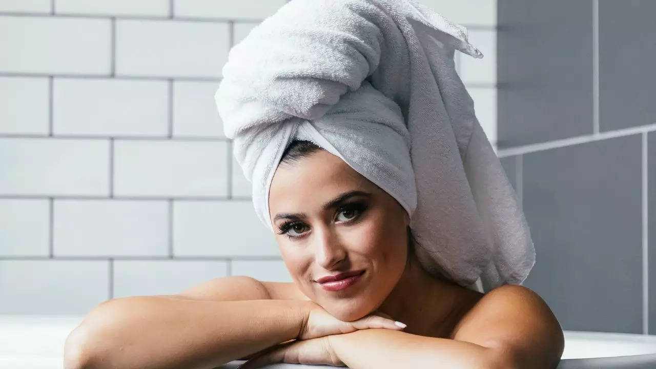 The Essential Guide to Effective Hair Washing and Revitalisation