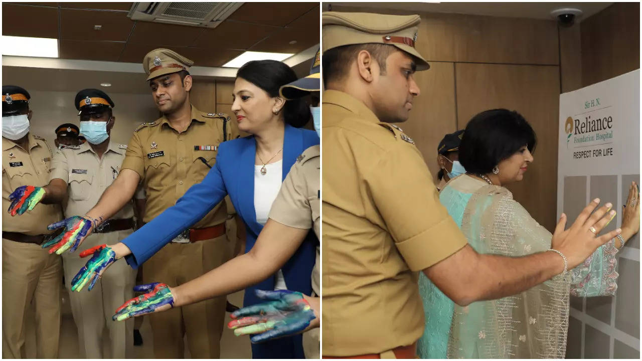 Mumbai policemen