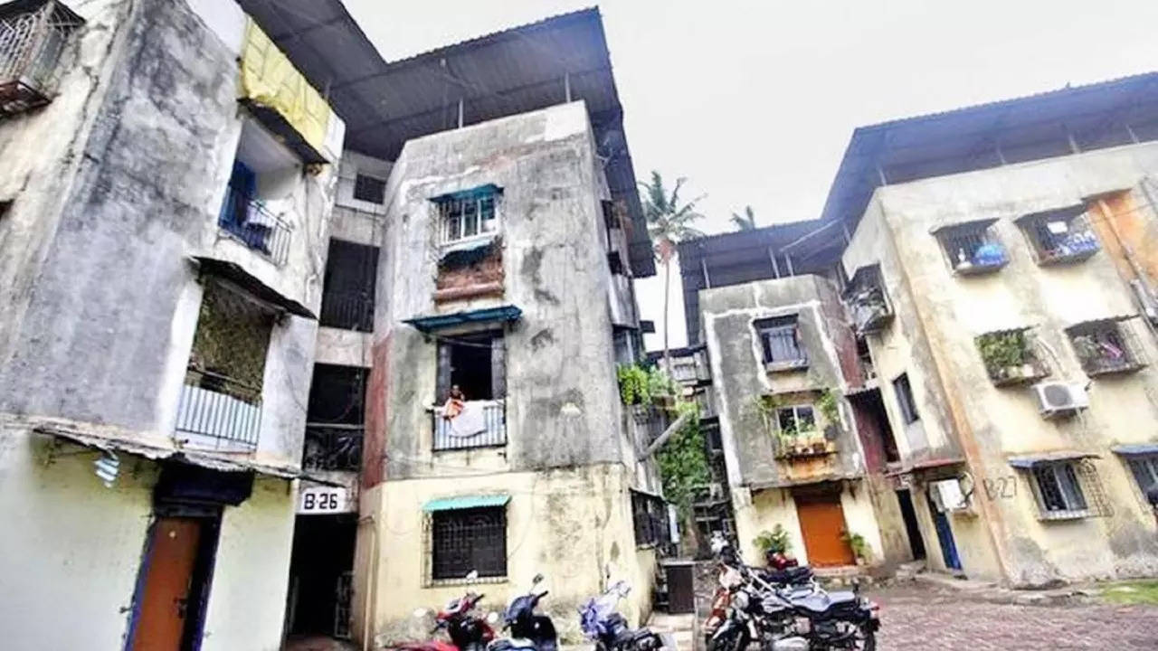 dangerous buildings in mumbai, mhada, Dangerous Building, Mumbai, Maharashtra, Latest Marathi news