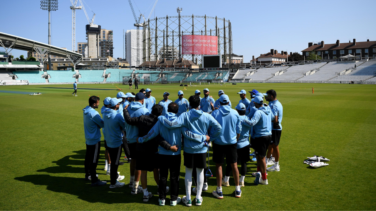 It was quite overcast when the teams arrived at The Oval on