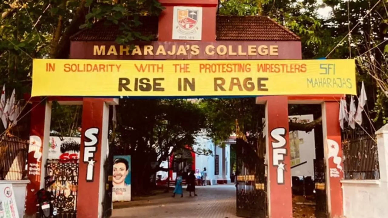 Maharaja's College