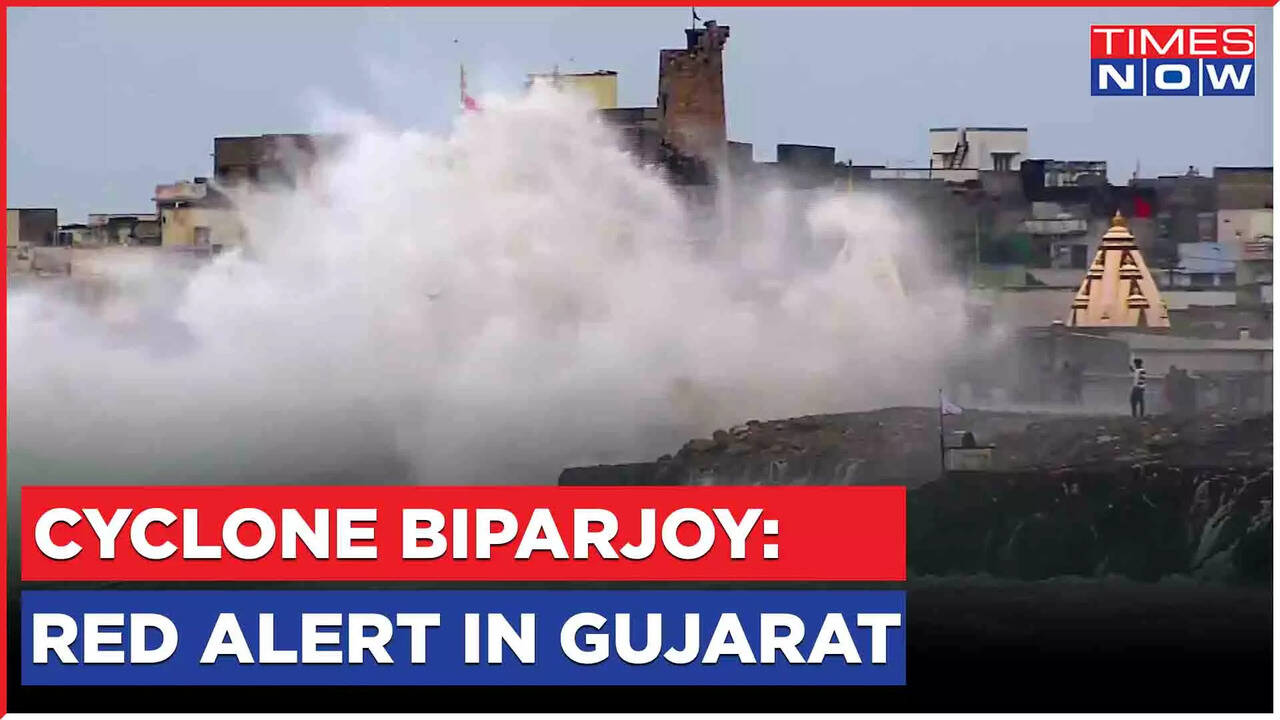 Cyclone Biparjoy Red Alert In Gujarat Pm Modi Reviews Preparations Times Now Coverage 1063