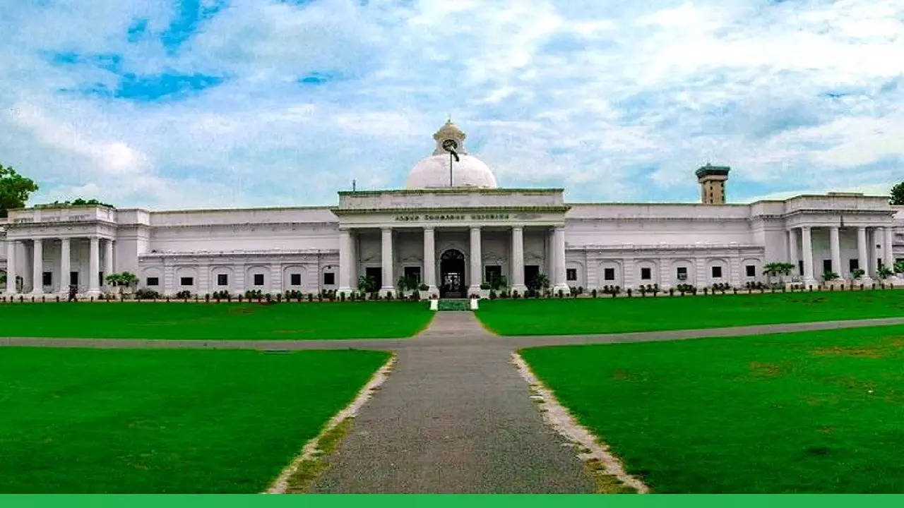IIT Roorkee Revises Curriculum for BTech, BArch, BS, Integrated MTech ...