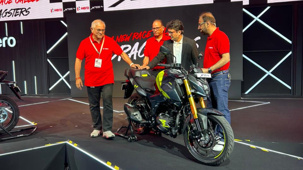 New Hero Xtreme 160R 4V Launched At Rs 1,27,300.