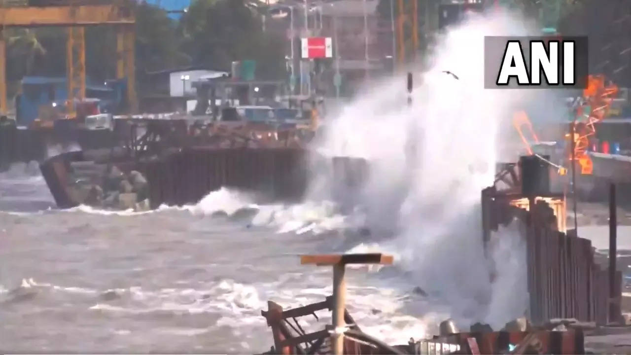 High tides seen in Mumbai