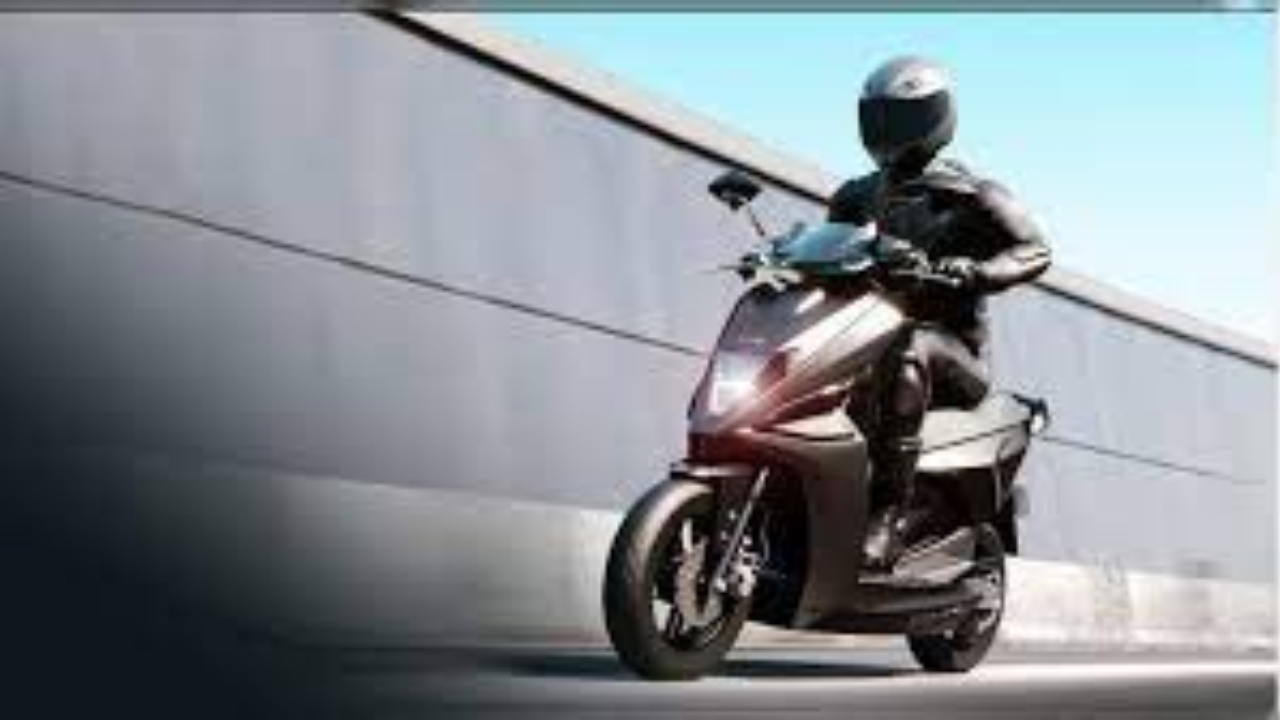Simple Energy Set to Launch Two Affordable E-Scooters in Upcoming Quarter - Vimarsana News