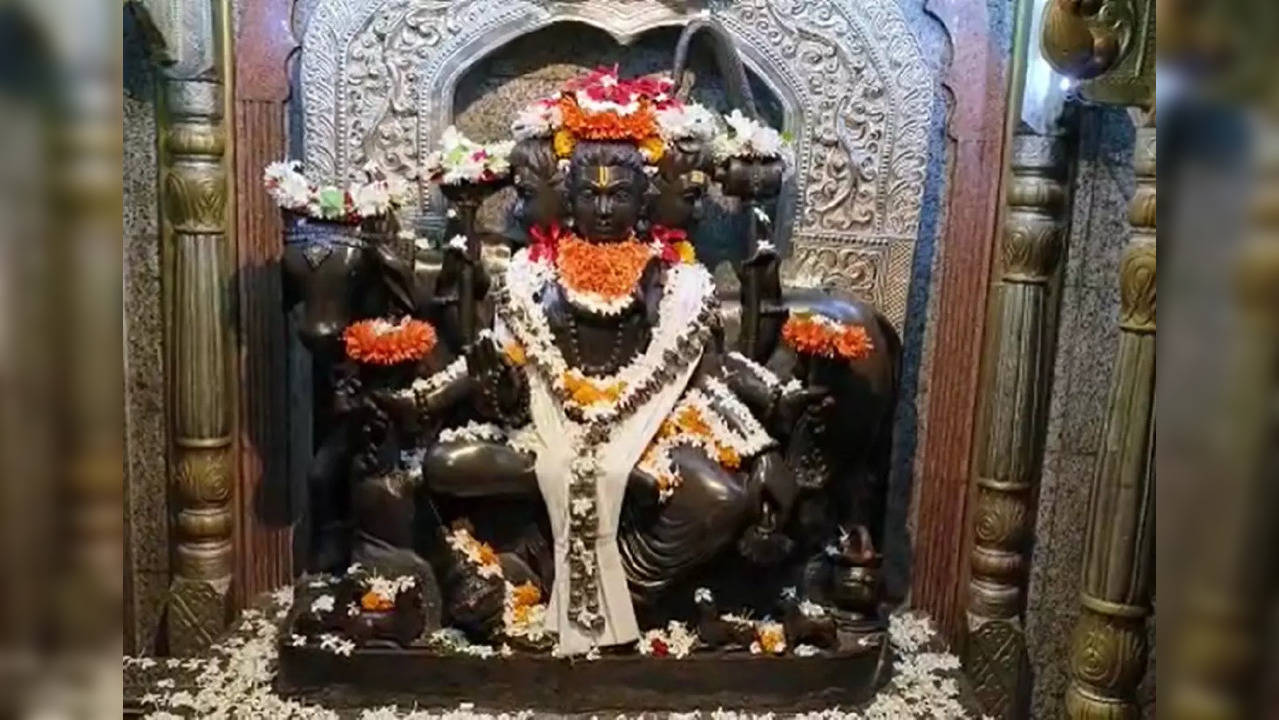 Sri Kshetra Kadaganchi, Kadaganchi, Karnataka, Guru Charitra, Latest Marathi news