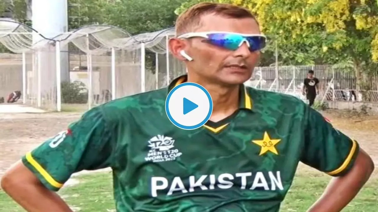 Ex PAK Cricketer's Old Video Resurfaces On Twitter