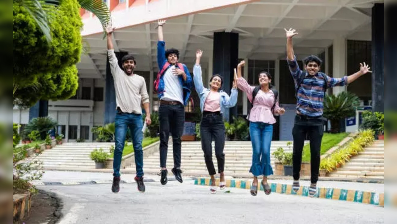 JEE Advanced 2023 Result HIGHLIGHTS IIT JEE Advanced Result Direct Link Toppers List Rank Card Cut off on jeeadvacin