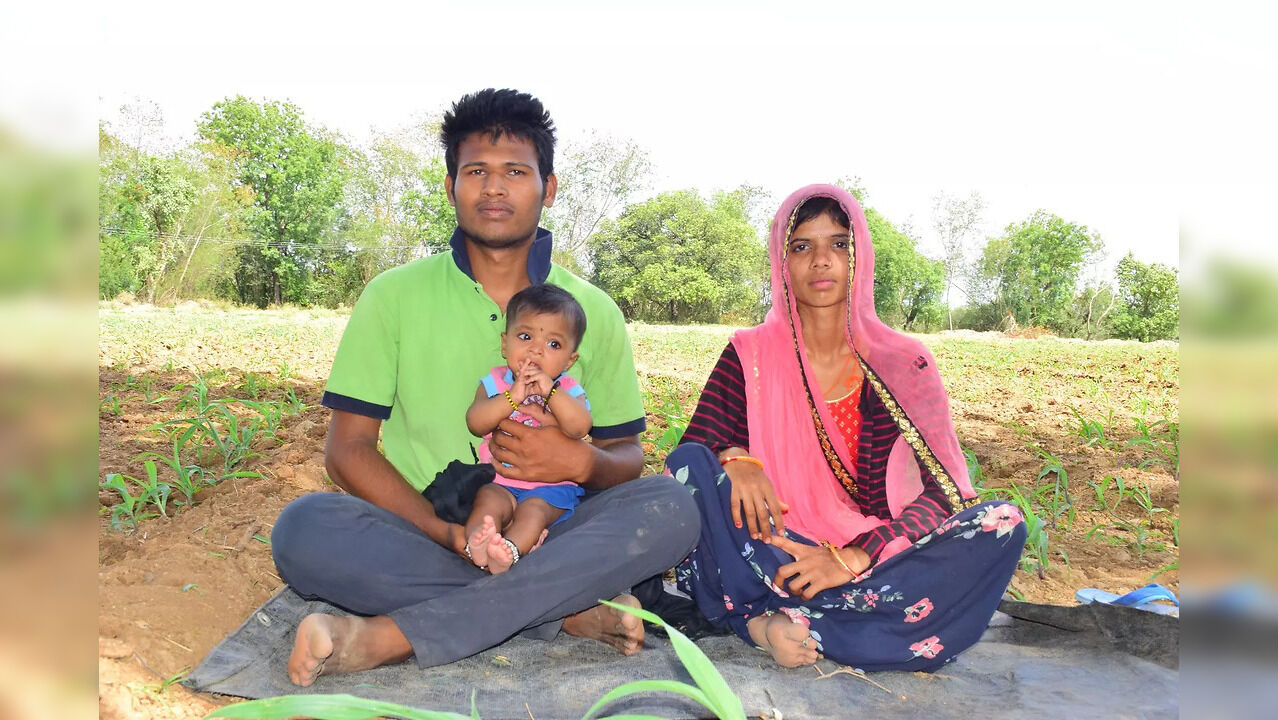 Married Off at Age 11, A Dad by 20, Ramlal Now All Set to Become a Doctor After Clearing NEET IN 5th Attempt - Vimarsana News