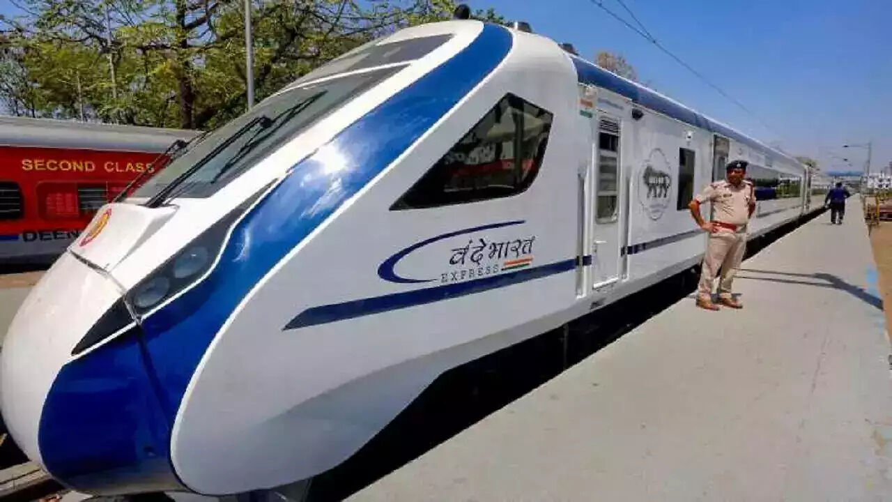 Patna-Ranchi Vande Bharat Express Successfully Completes Second Trial Run, Inches Closer to Launch - Vimarsana News