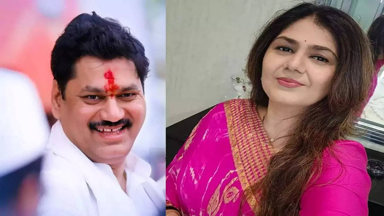 pankaja munde dhananjay munde