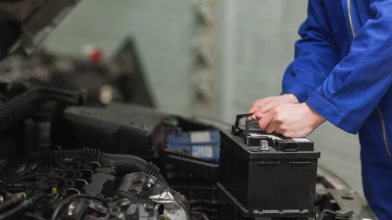 Is Your Car Battery on Its Last Legs? 5 Crucial Signs You Shouldn't Ignore