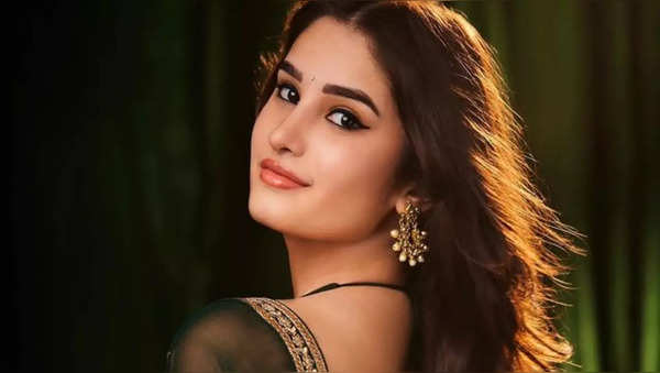 Raveena Tandon S Daughter Rasha Is Bollywood S New Singing Sensation You Will Agree After