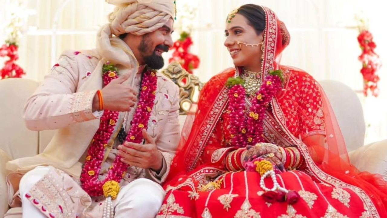 Shaakuntalam Actor Kabir Duhan Singh Ties The Knot With Maths Teacher ...