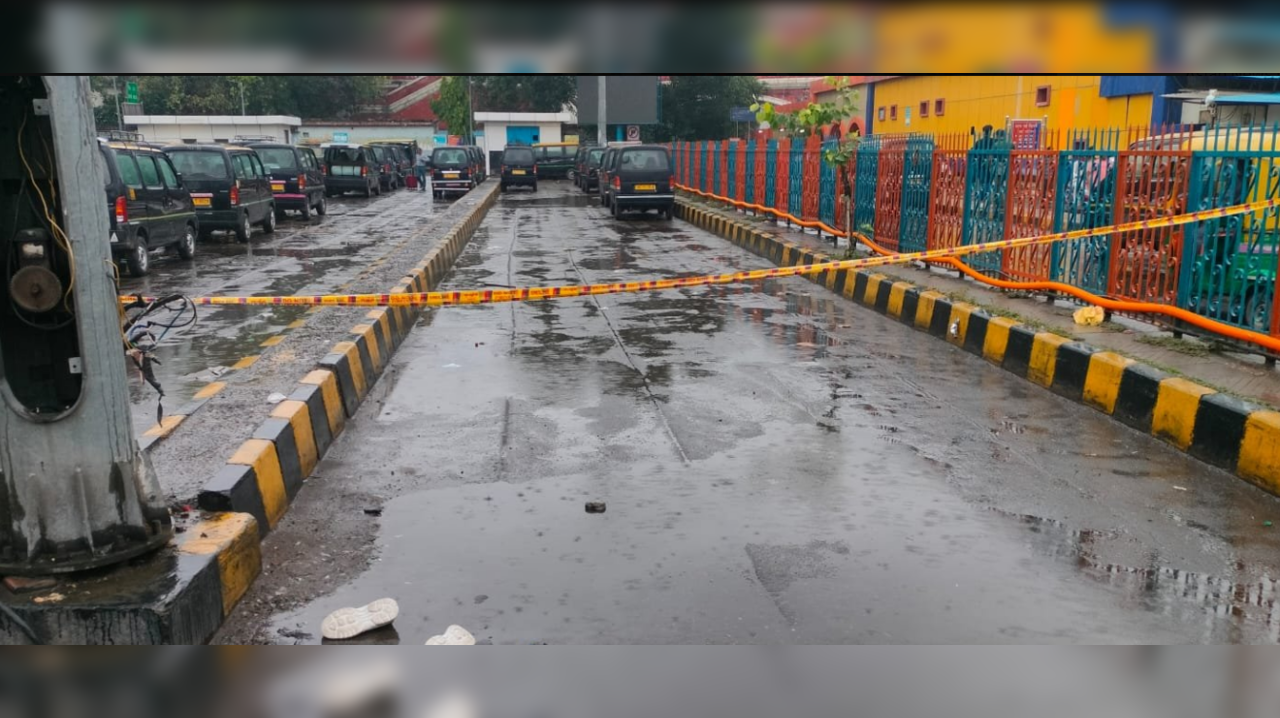 Scene outside New Delhi Railway Station where the incident took place