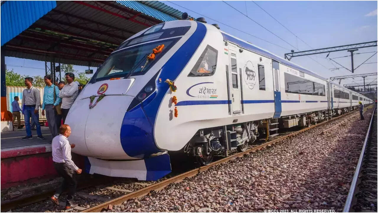 Mumbai-Goa Vande Bharat Express To Run Thrice a Week -Detailed Schedule Here - Vimarsana News