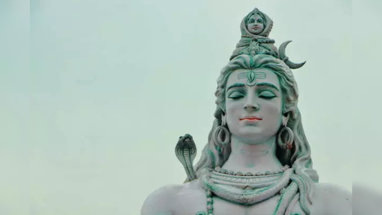 Lord Shiva has particular affinity with people born in Sawan, find out why