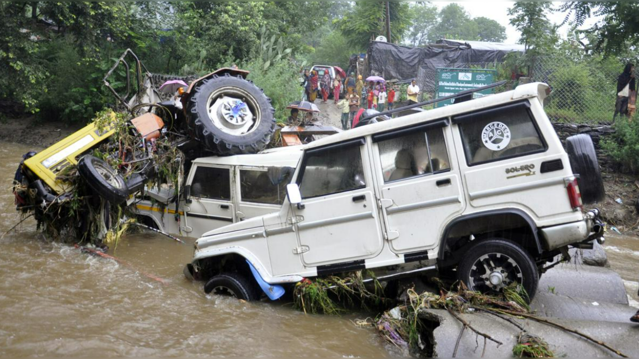 Flash Floods hit Himachal Pradesh