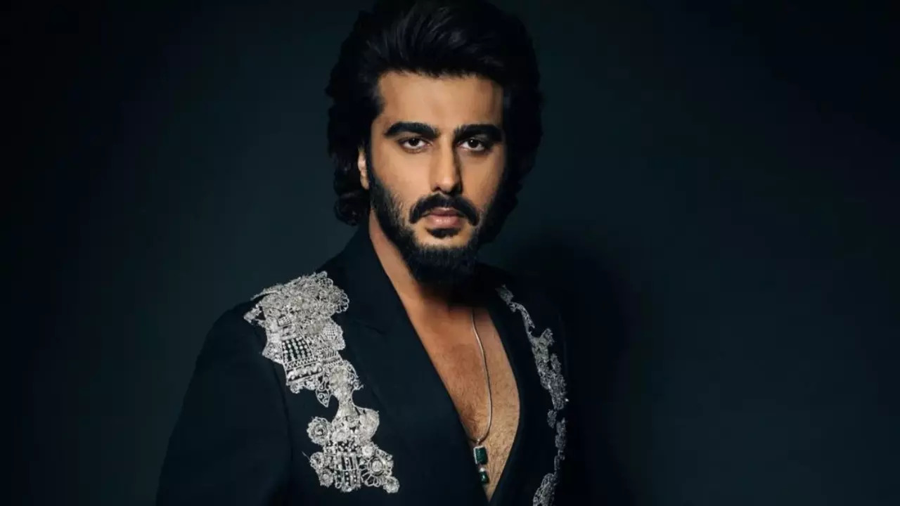 When Arjun Kapoor Hit Back At Troll Who Called Him 'Rich Boy With No Mentality'