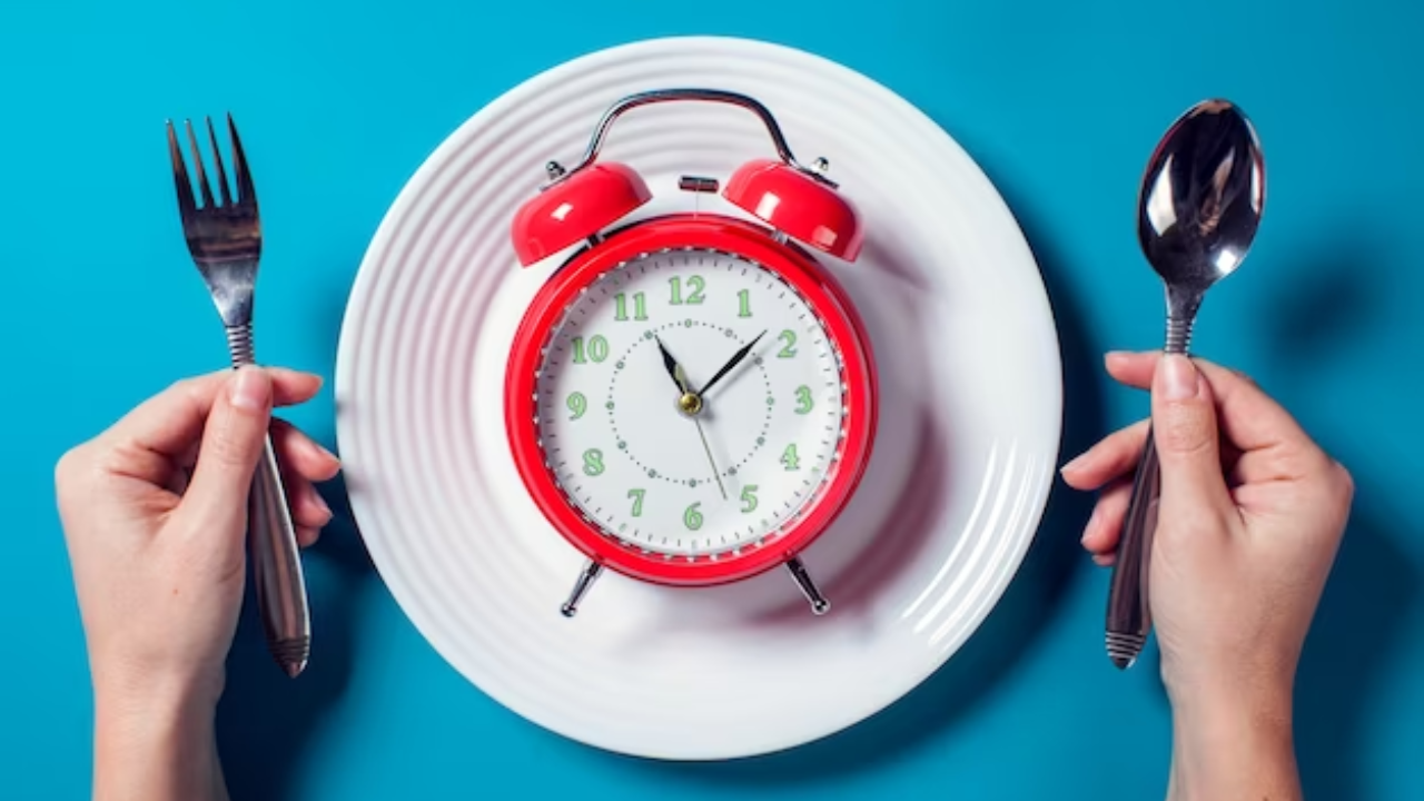 Expert Suggests Tips To Follow For Intermittent Fasting Eat Only