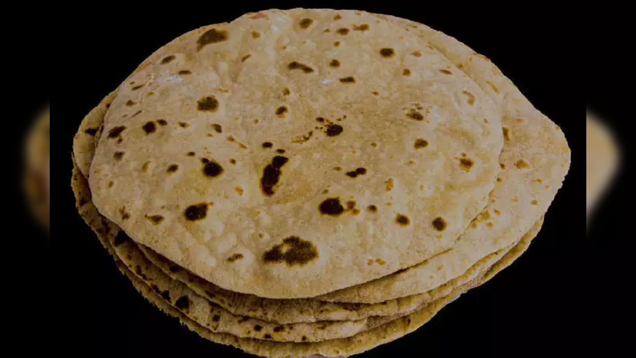 Indian Cooking Tips: Make Delicious Chilla With Your Leftover Rotis