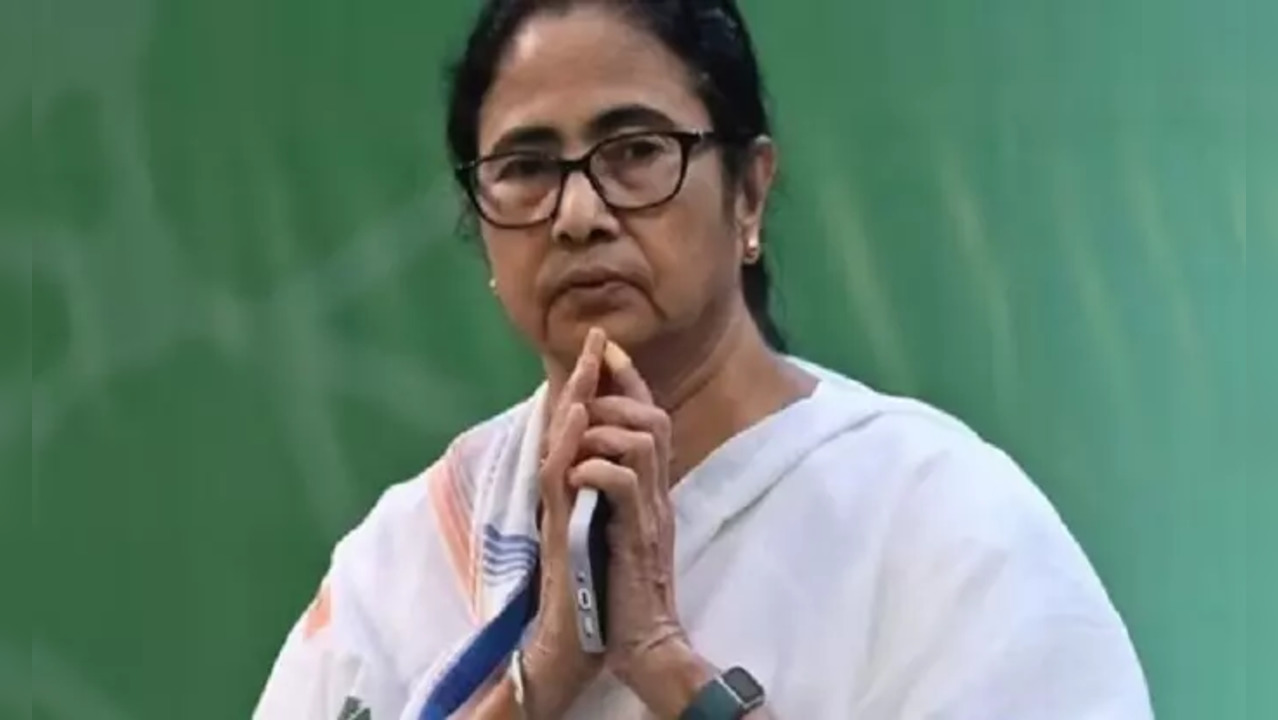 Mamata Banerjee's Chopper Makes Emergency Landing in North Bengal's Sevoke Airbase