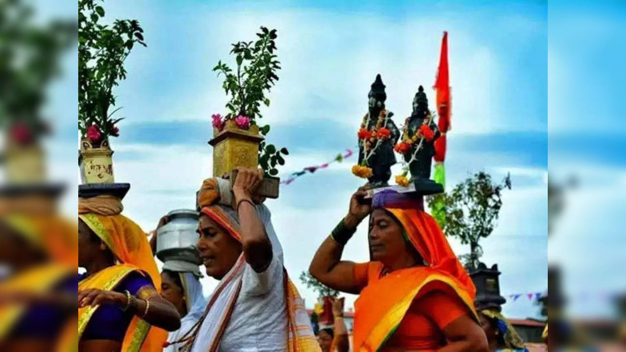 Ashadhi Ekadas: Significance of Tulsi in Varkari Sect