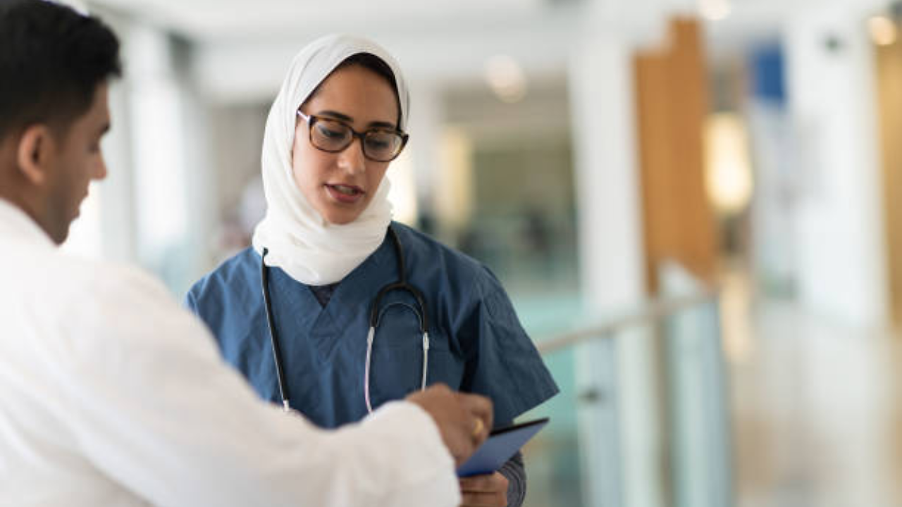 Kerala Medical Students Demand for Hijab Alternative Inside Operation Theatres - Vimarsana News