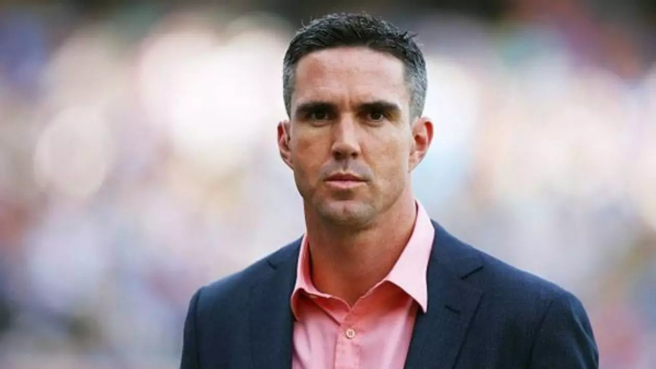 Kevin Pietersen Hits Out At England Cricket Team