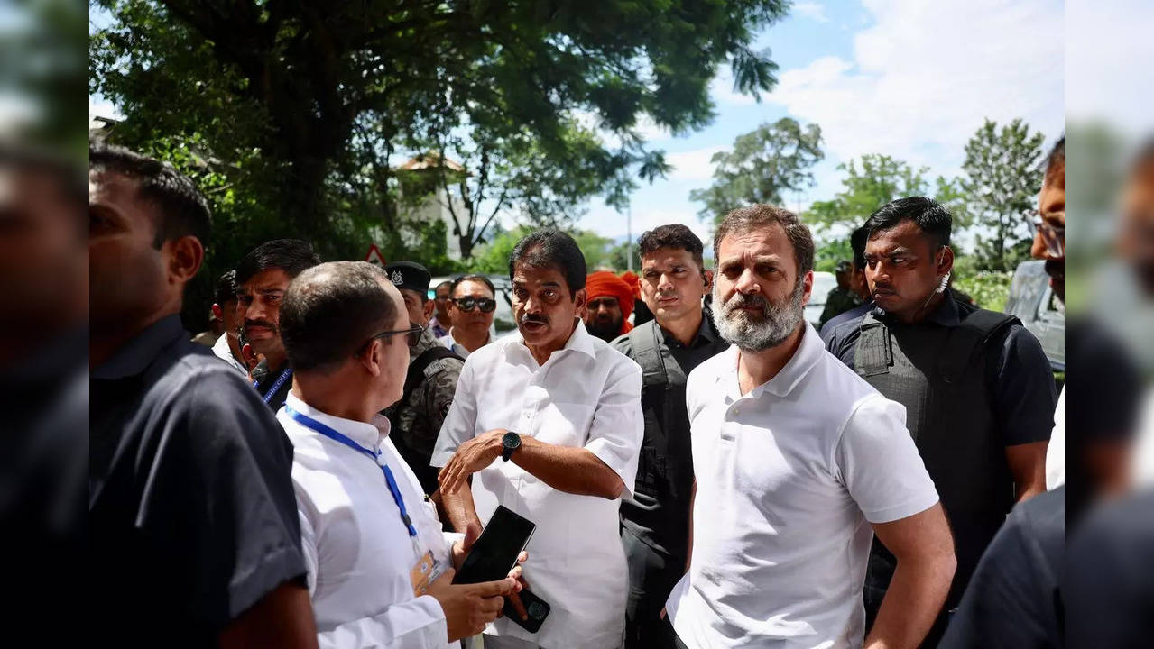 ​Rahul Gandhi in Manipur