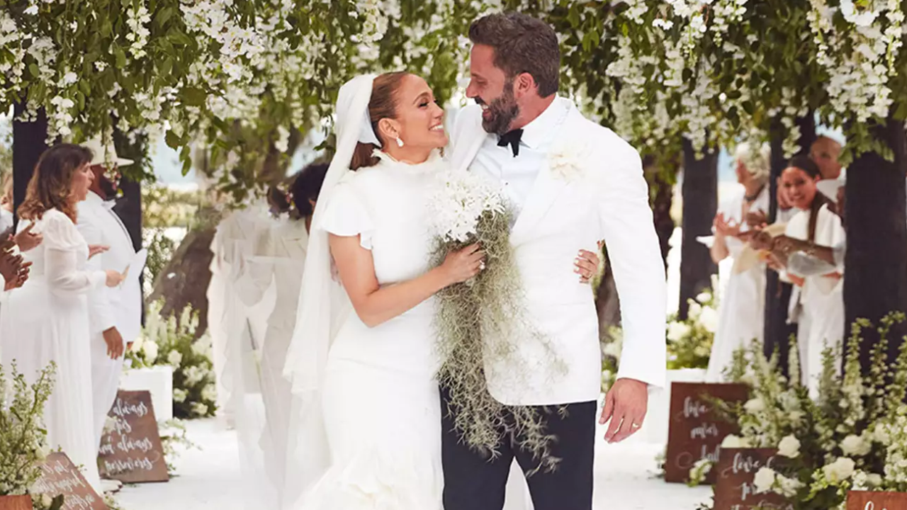 Jennifer Lopez and Ben Affleck to renew their vows