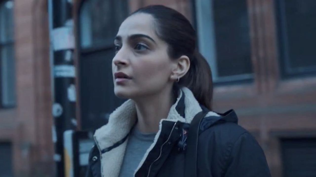 Sonam Kapoor Gets TROLLED For Her 'Fake Accent' In Blind's Trailer