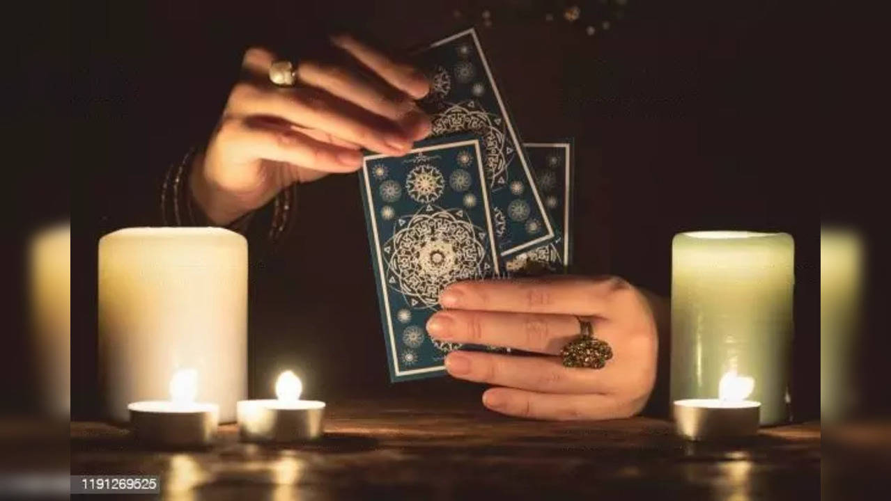 Read on to find out what the cards say about you today