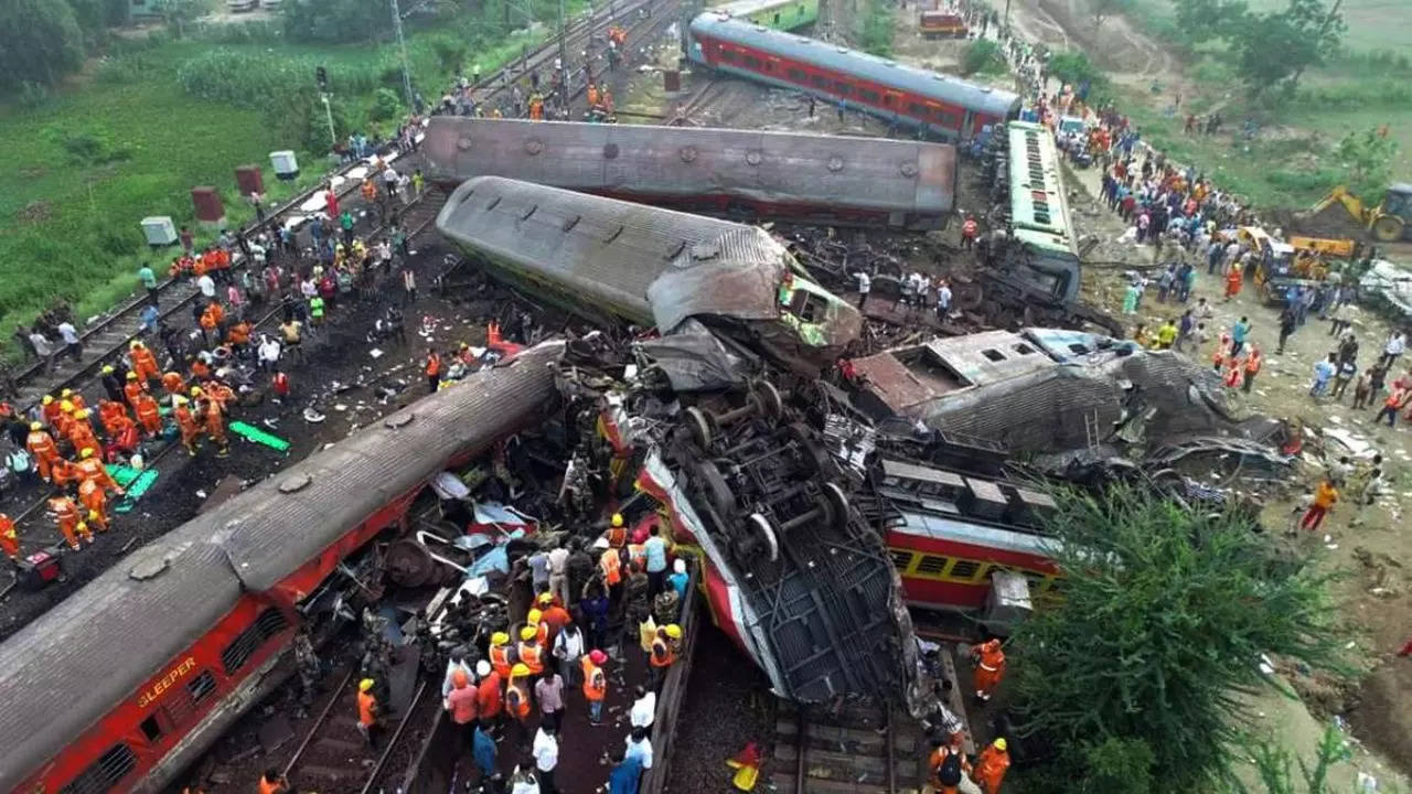 Odisha Balasore Train Acciden reason