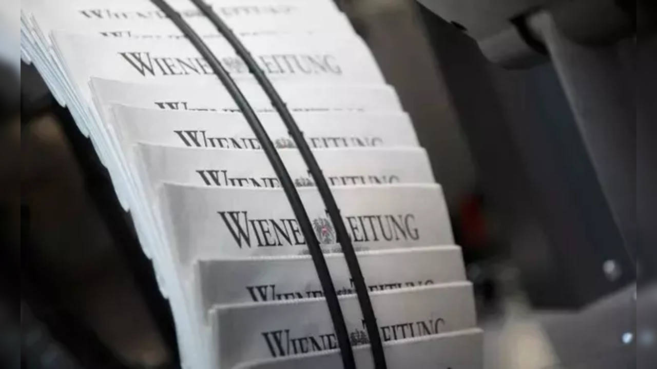 End Of An Era! Last Edition Of World's Oldest Daily Newspaper Goes into Press After 320 Years