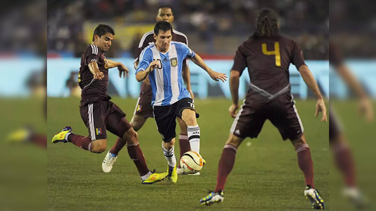 Argentine World Cup Winning Goalkeeper Emiliano Martinez To Visit Kolkata  Mohun Bagan Club On 4th July