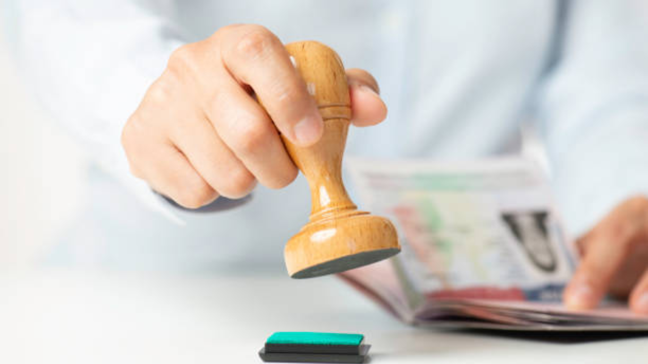 US Citizenship Test Likely to Get Tougher in 2024, All You Need to Know About the New Format - Vimarsana News