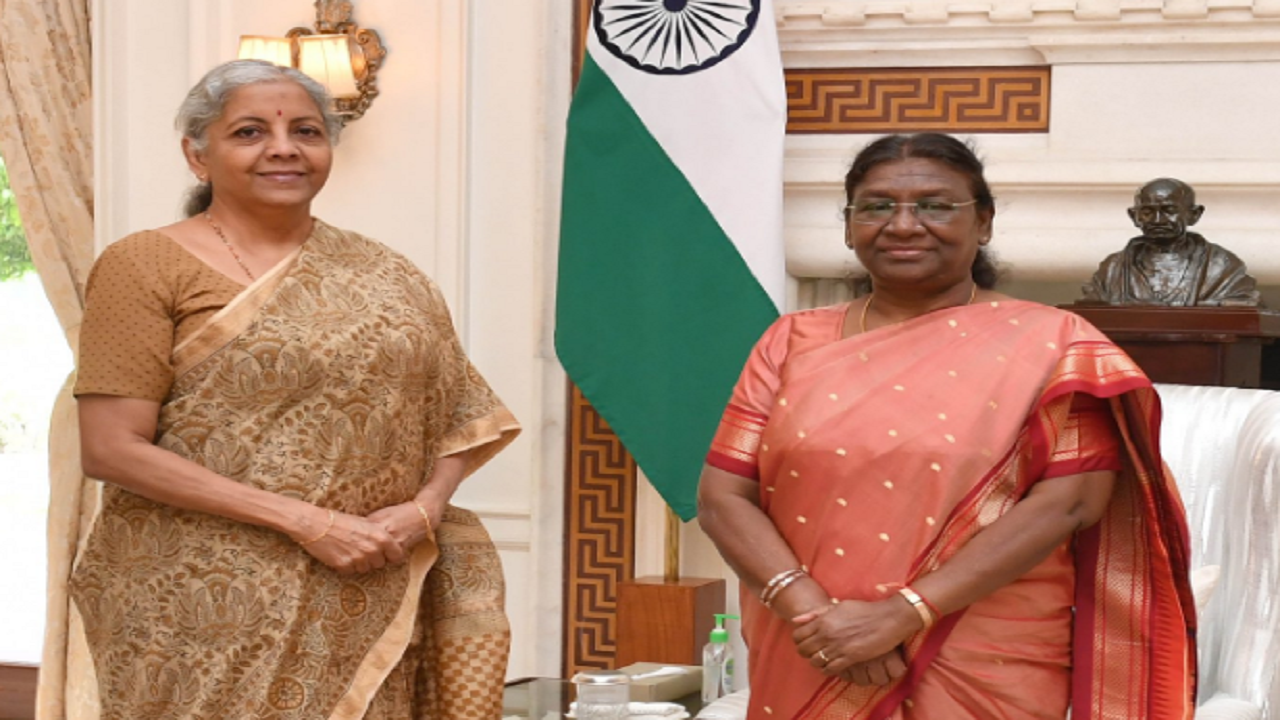 Nirmala Sitharaman Calls On President Droupadi Murmu