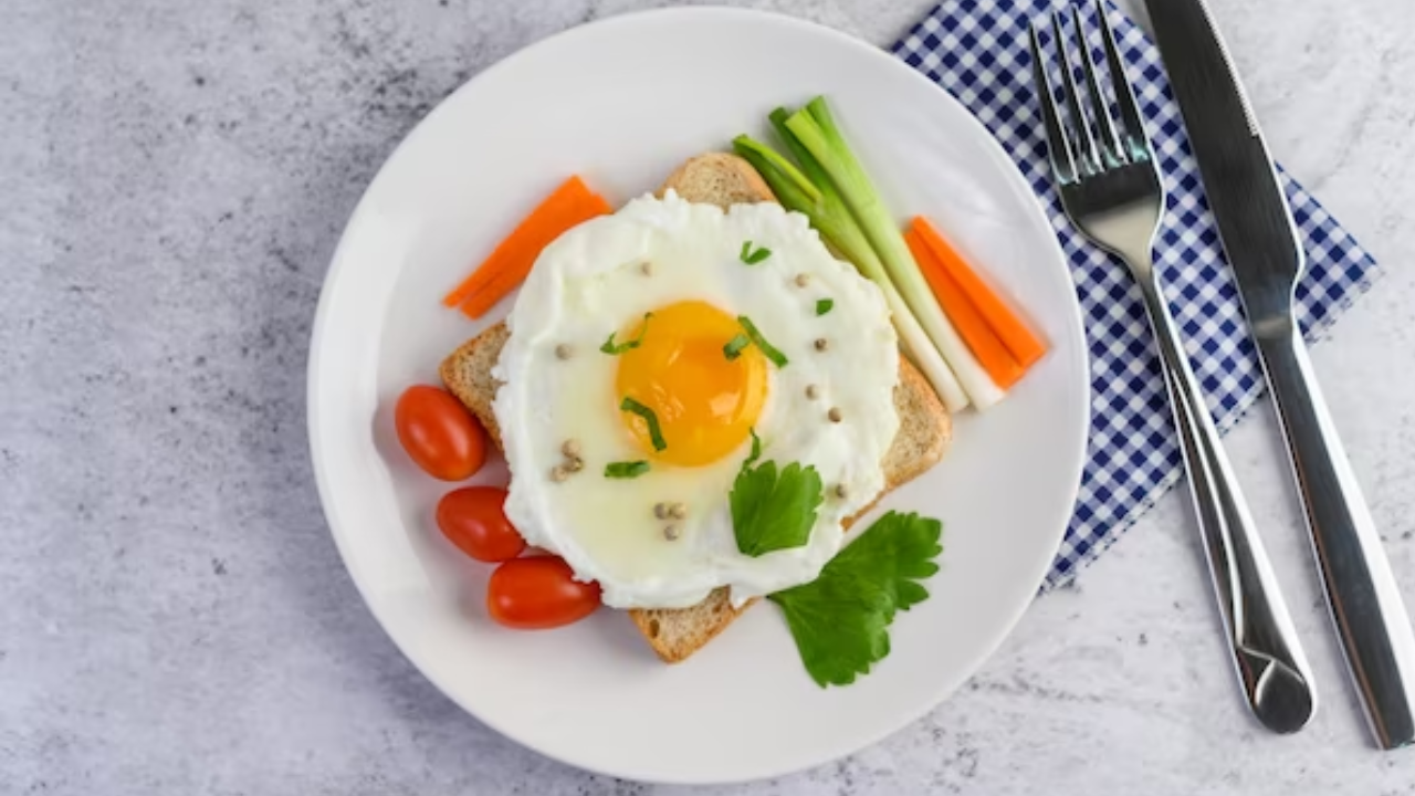 Ayurvedic Expert Suggests Consuming Light Breakfast