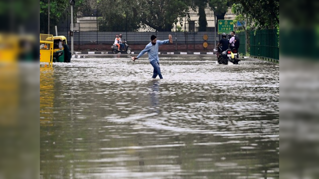 delhi flooding