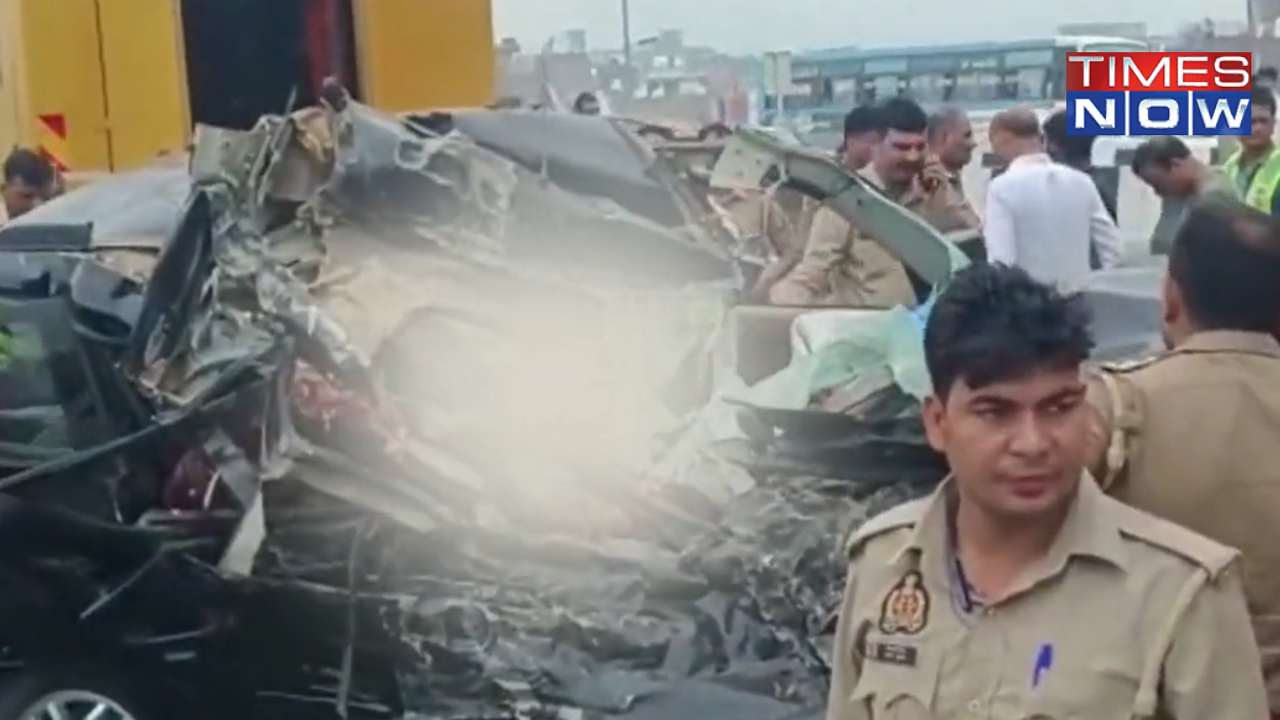 Bus Involved in Delhi-Meerut Expressway Accident That Killed 6 Was Challaned Three Times Already For 'Wrong Side Driving' - Vimarsana News
