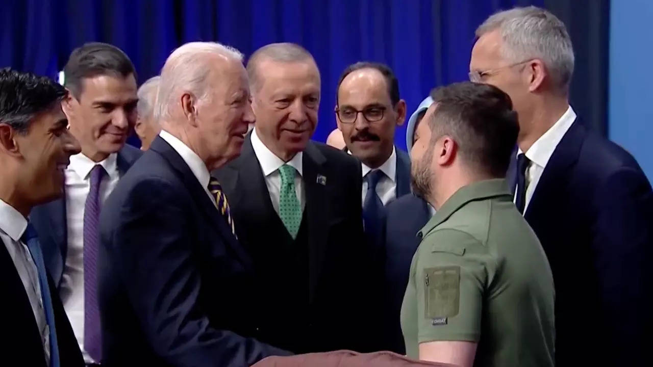 President Joe Biden and Ukrainian Leader Volodymyr Zelenskyy